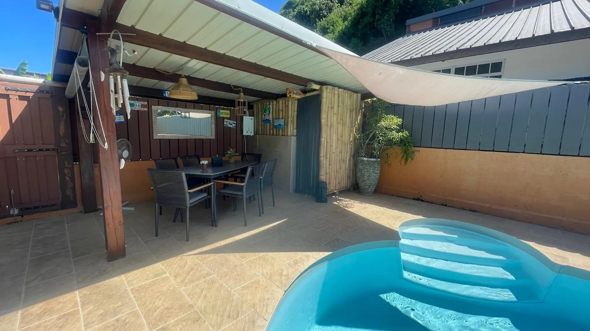 Tillandsia Lodge Punaauia  Punaauia (Tahiti)